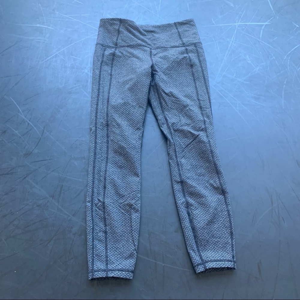 Athleta Capri Leggings
